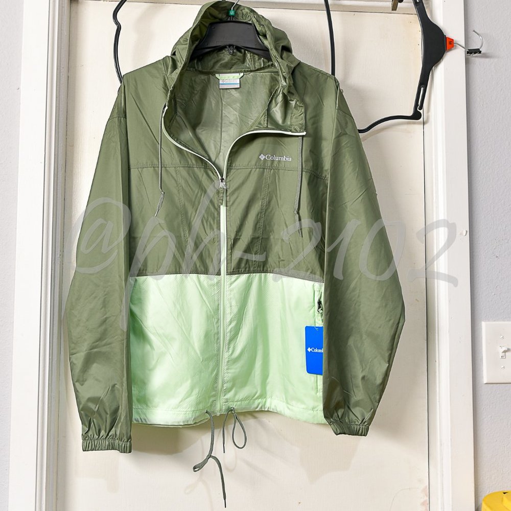 Columbia Women Windbreaker Jacket